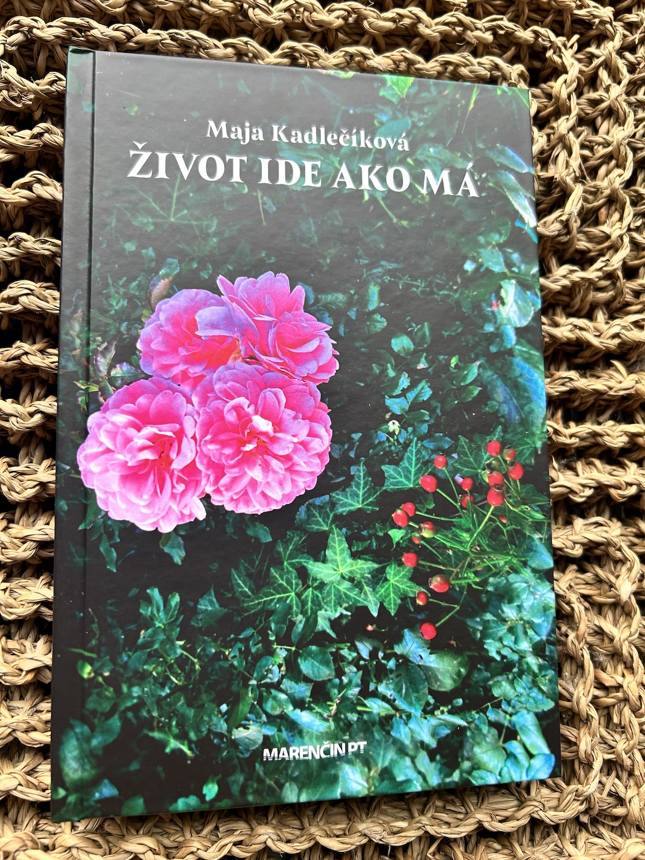 Kniha Život ide ako má